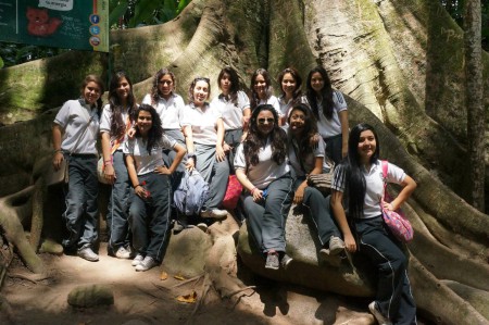 Dauntles fue al jardin botanico, clase de biologia una forma didactica de aprender sobre nuevas especies de animales y plantas